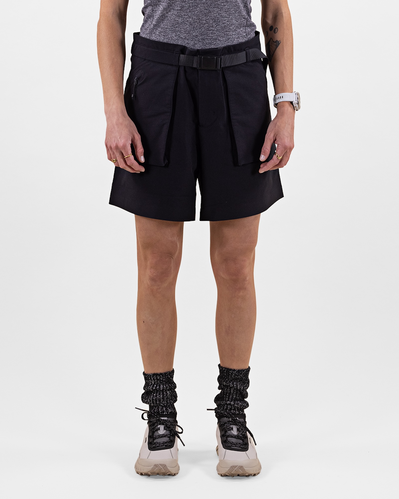 THE MOUNTAIN STUDIO - CARGO STRECH SHORTS W